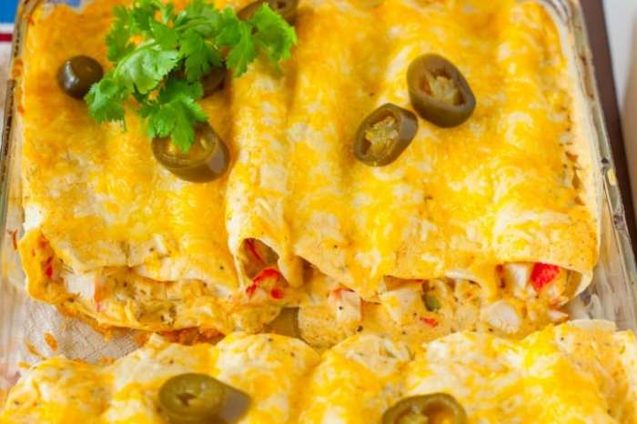 Chicken enchiladas white sauce recipe bake oven