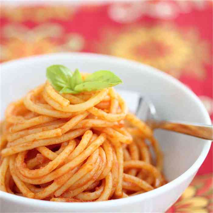 Tomato paste sauce recipe